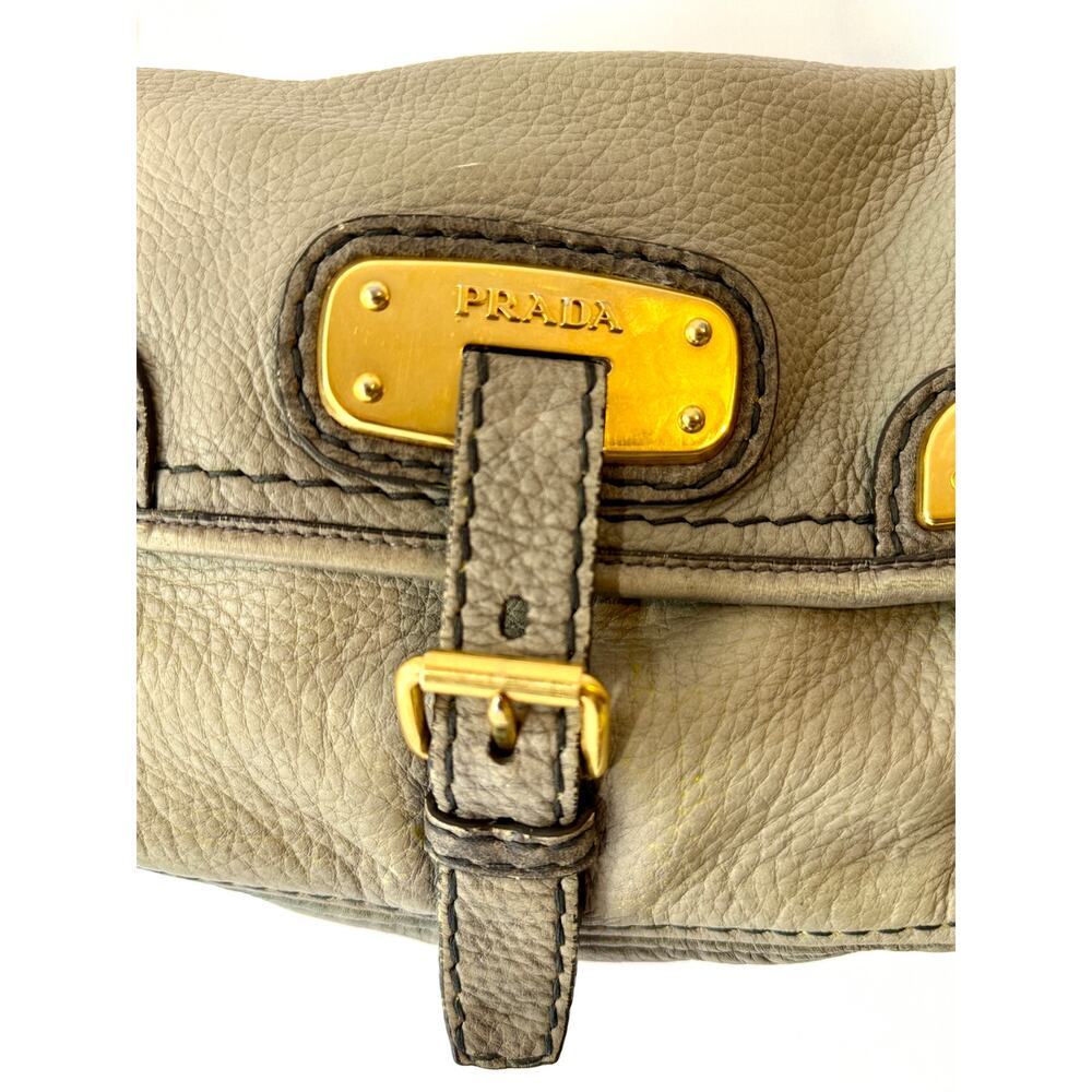 Vintage PRADA Handbag Womens Gray Deerskin Leather Cervo Flap Gold Accent COA - Picture 4 of 16